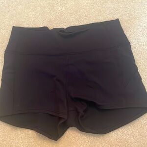 Women’s Lululemon Wunder Under High Rise Shorts sz 10